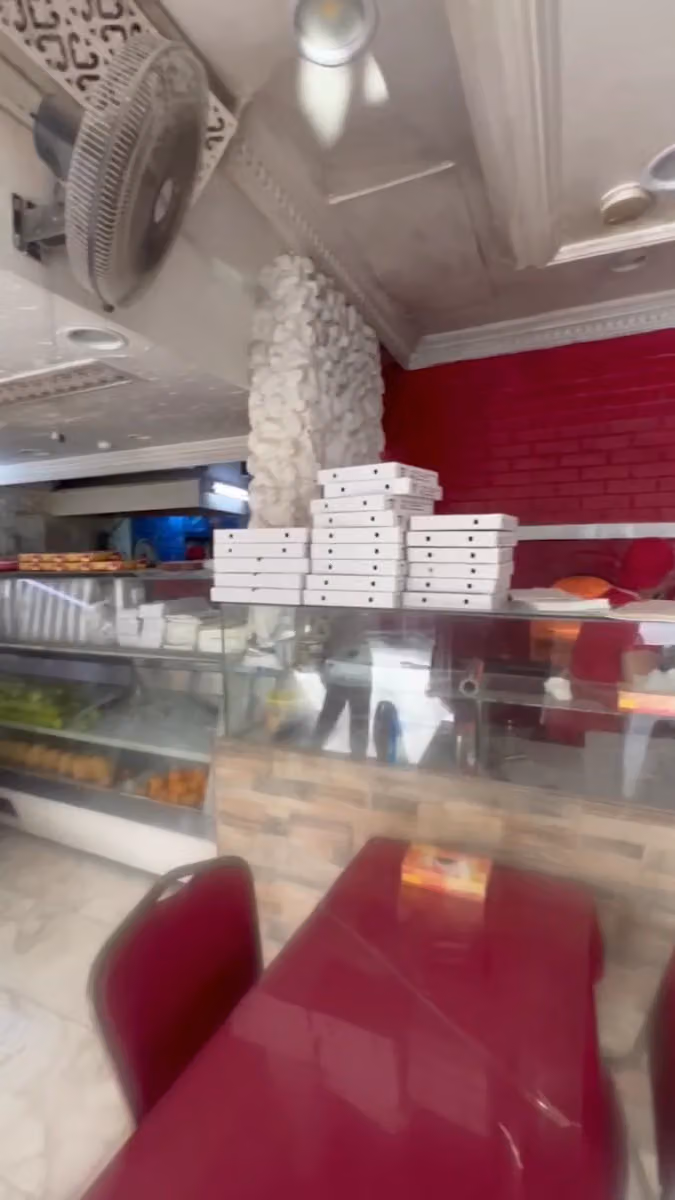 مطعم الخيمة الشرقية