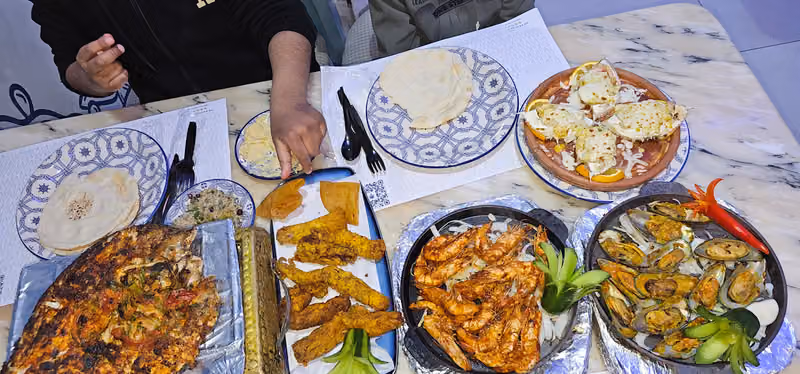 مطعم المسمك للمأكولات البحرية