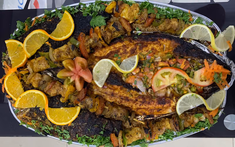 مطعم السد العالي للاسماك والماكولات البحريه
