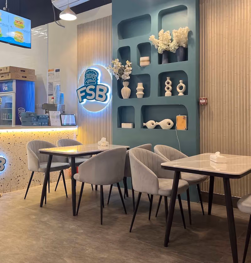 مطعم الشارع الخامس للبرجر-لبن Fifth Street Burgeer (FSB)