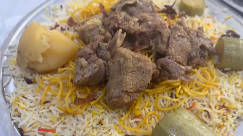 مطعم التاج 3 للشعبيات