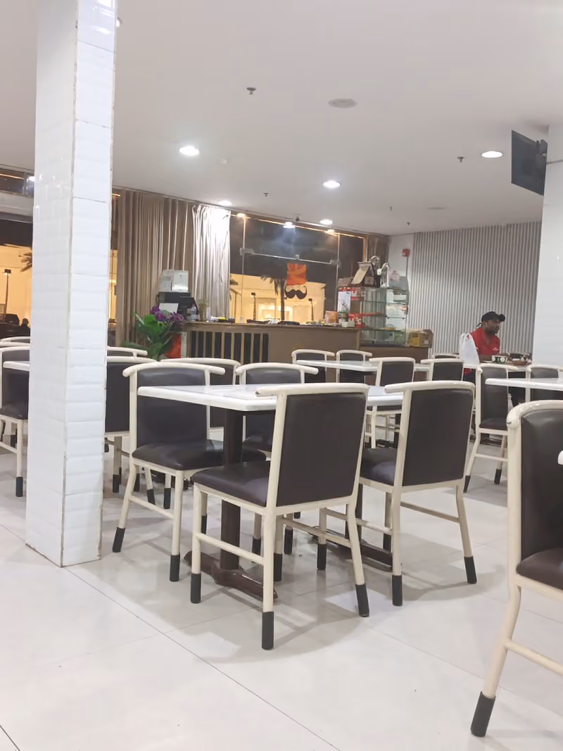 مطعم الواحة الهندية