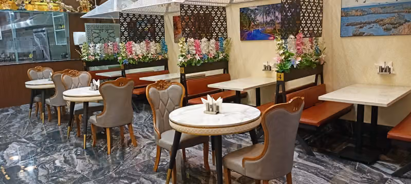 مطعم الزاويه الهندي