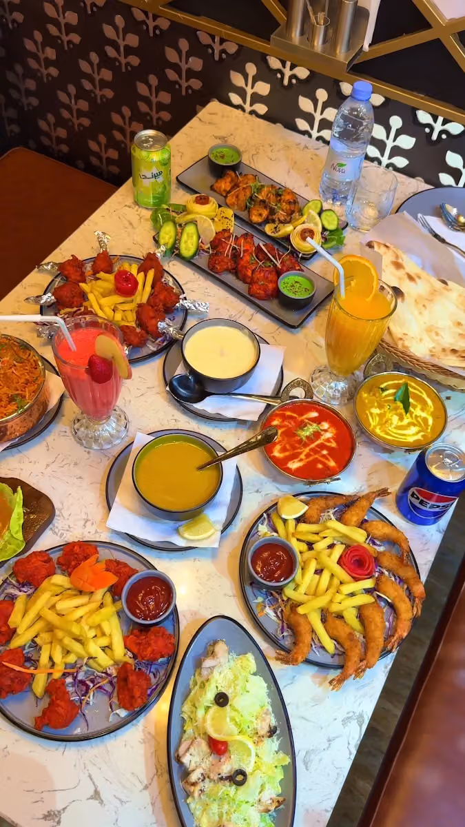 مطعم الزاويه الهندي
