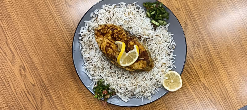 مطعم امواج للاكلات البحرية