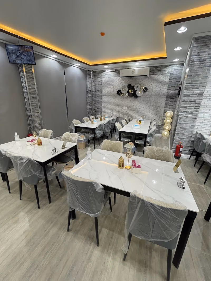 مطعم اسماك الوشم 2