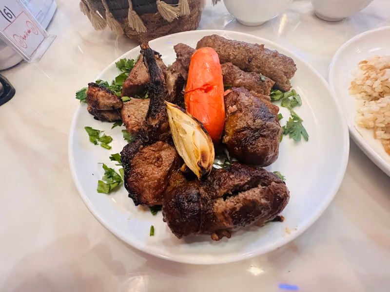 مطعم أوتار مصرية