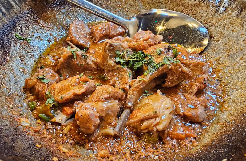 مطعم بااااا