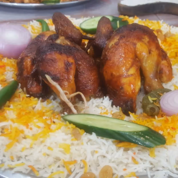 مطعم باجل للأكلات الشعبية