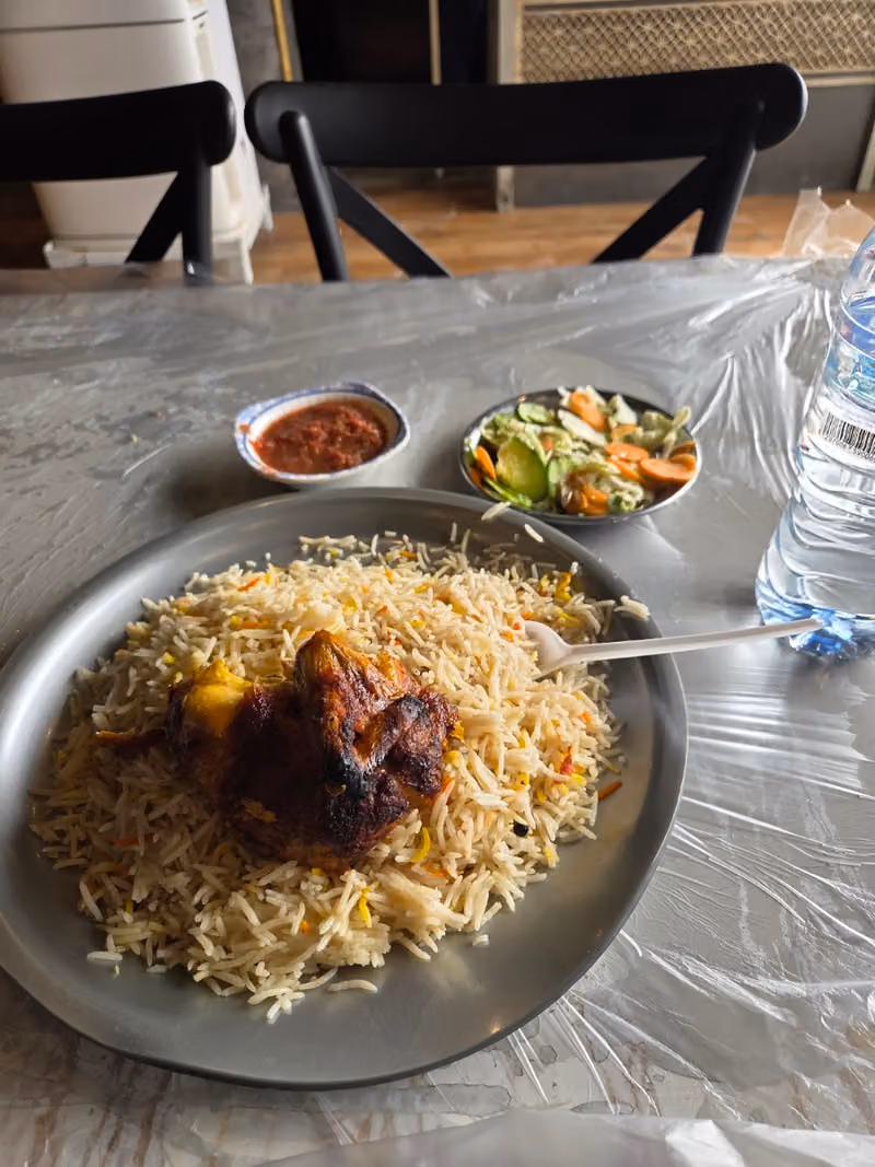 Lahore Restaurant ~شركة سماكم بقاري