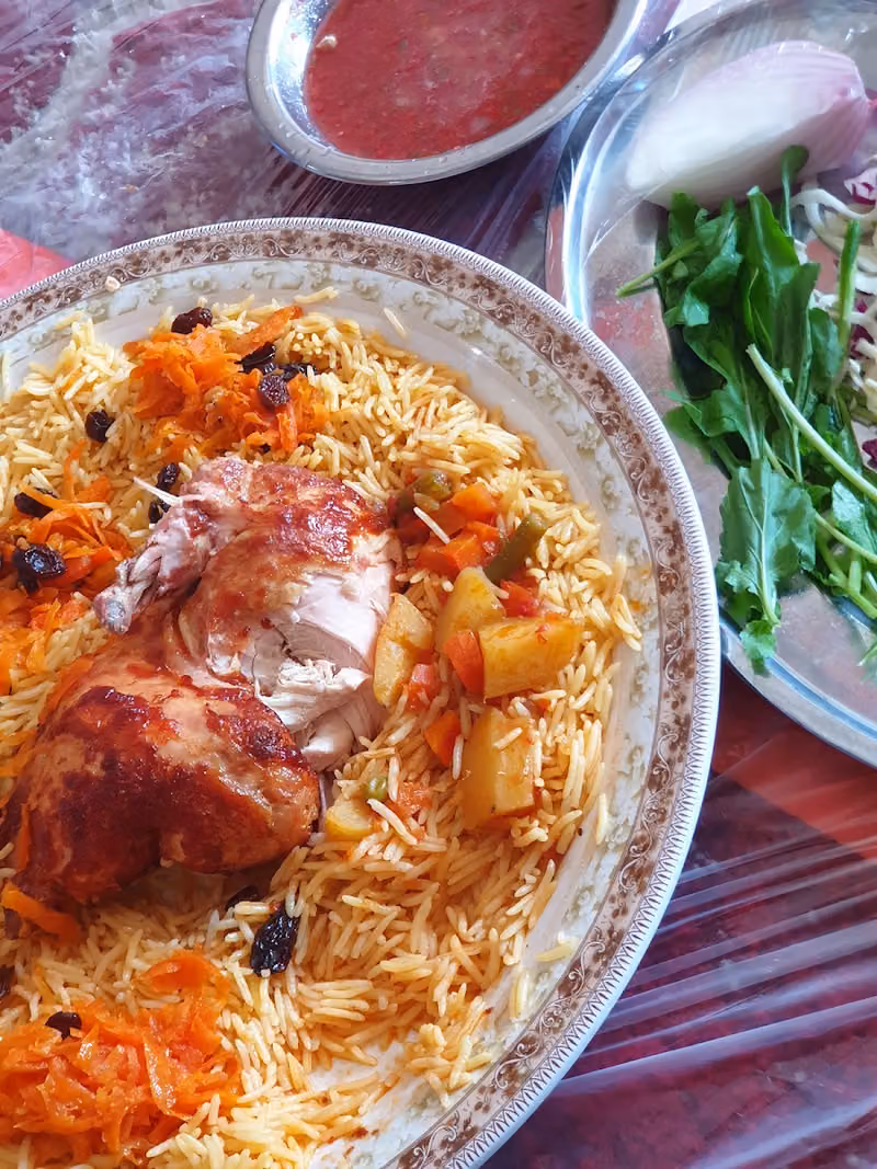 مطعم بخاري
