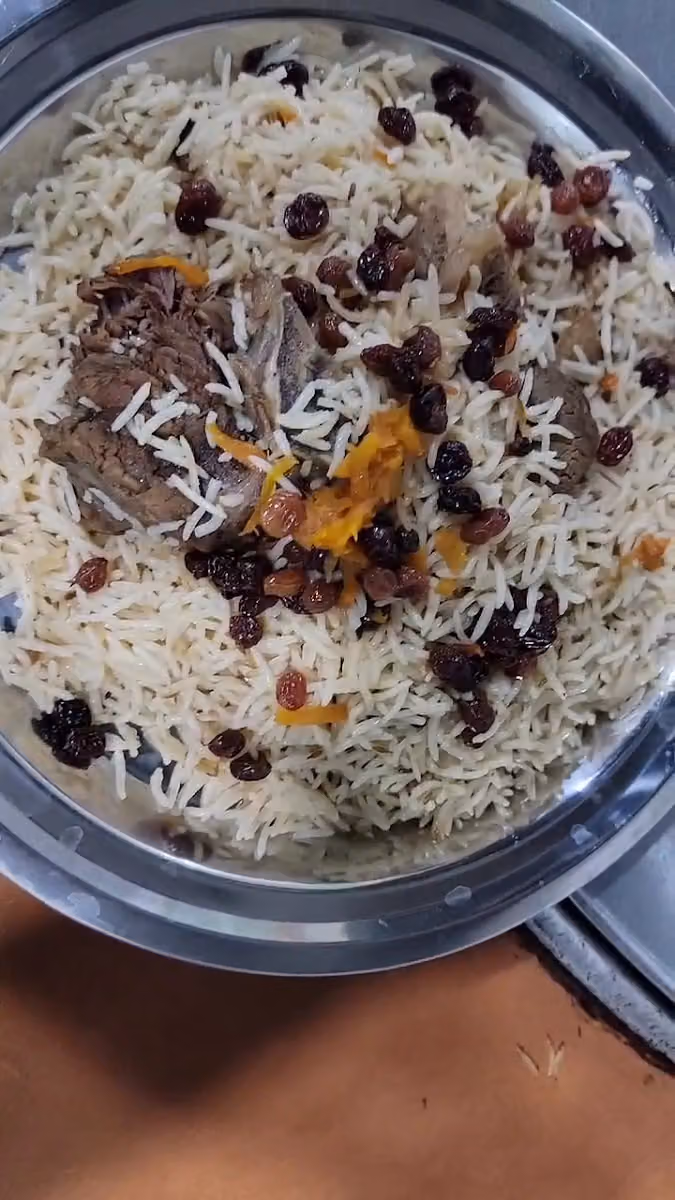 مطعم بخاري