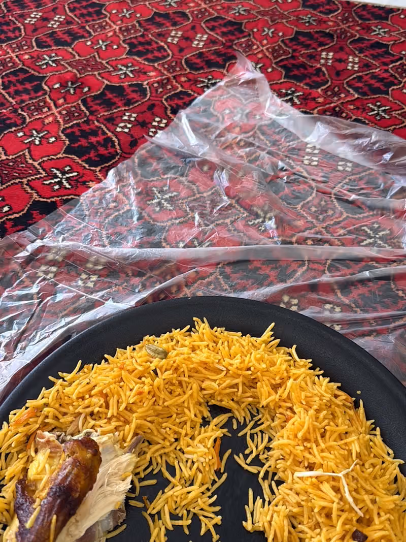 مطعم بخاری