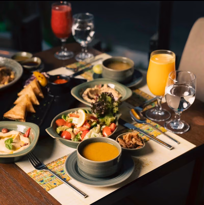 مطعم بلكونة ٩٩