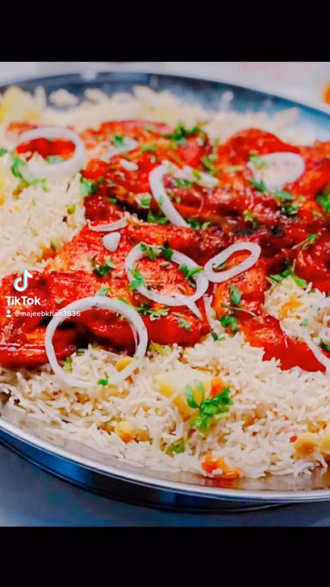 مطعم بيت المدار البخاري