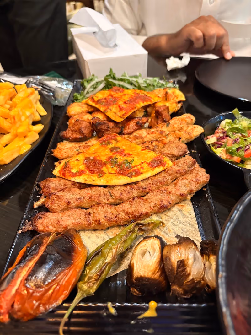 مطعم بيوت الشام السليمانية