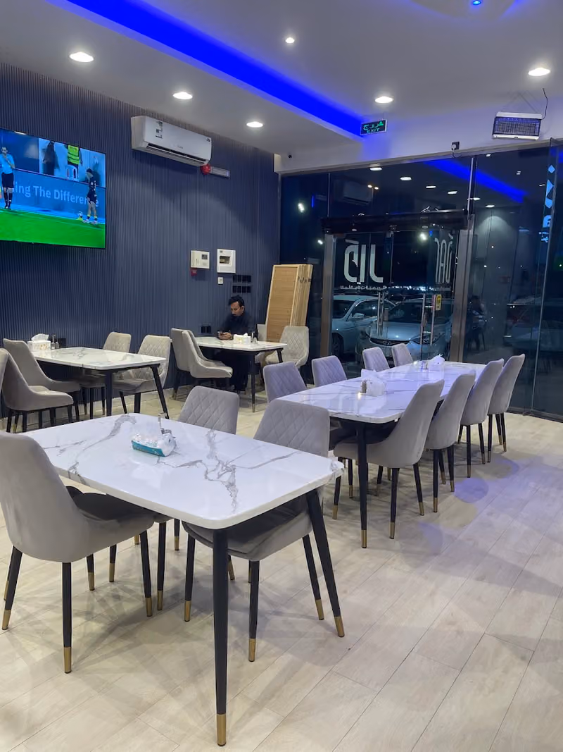 مطعم دار للمأكولات البحرية