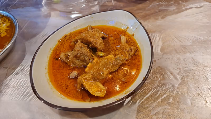 مطعم ذوق النهاري