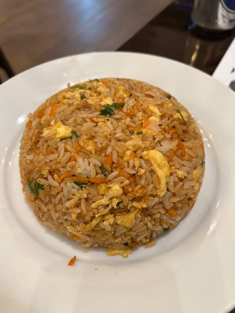 مطعم دولان
