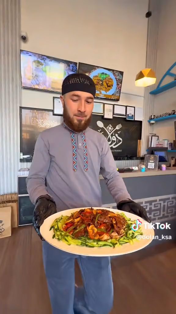مطعم دولان