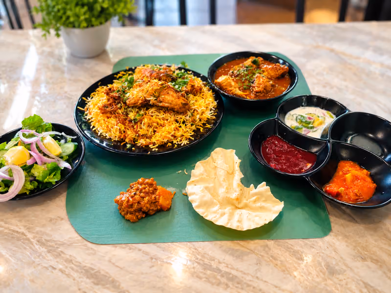 مطعم ديليشس بلايت