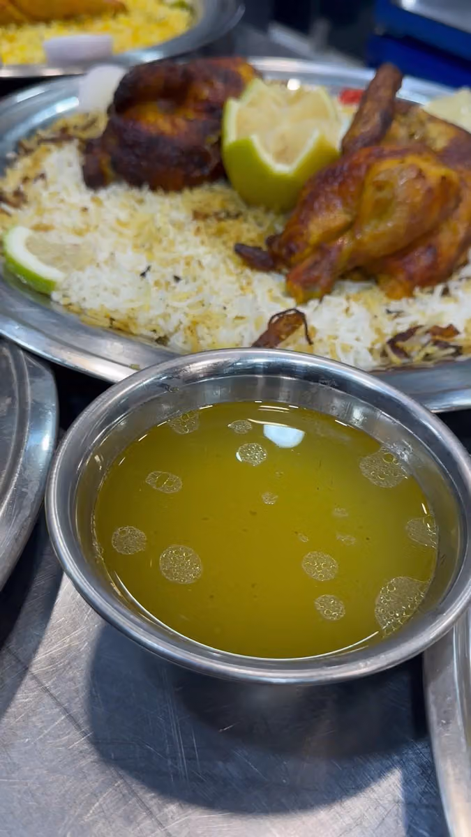 مطعم حمام ودجاج قابوس