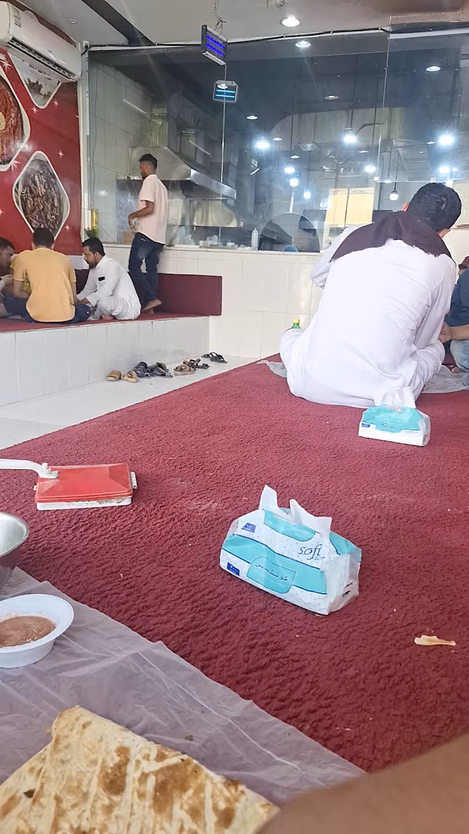 مطعم إبداع سام للمأكولات الشعبية