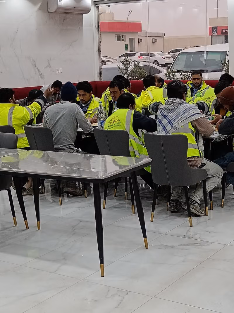 مطعم جبران يحيى البخاري