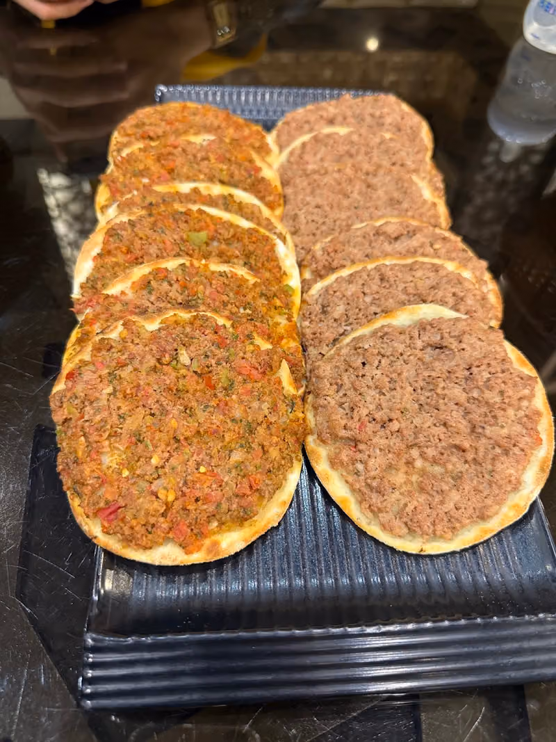 مطعم جدو شاكر