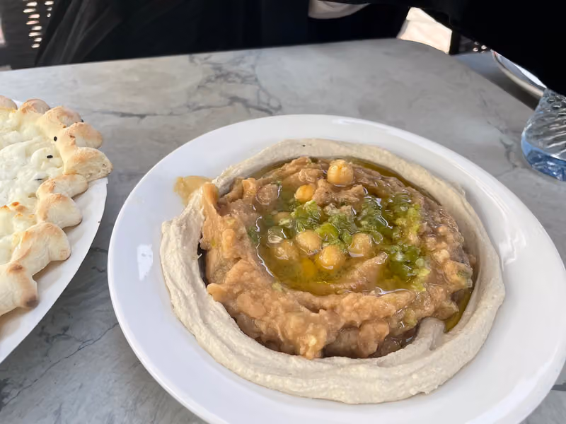 مطعم جليا