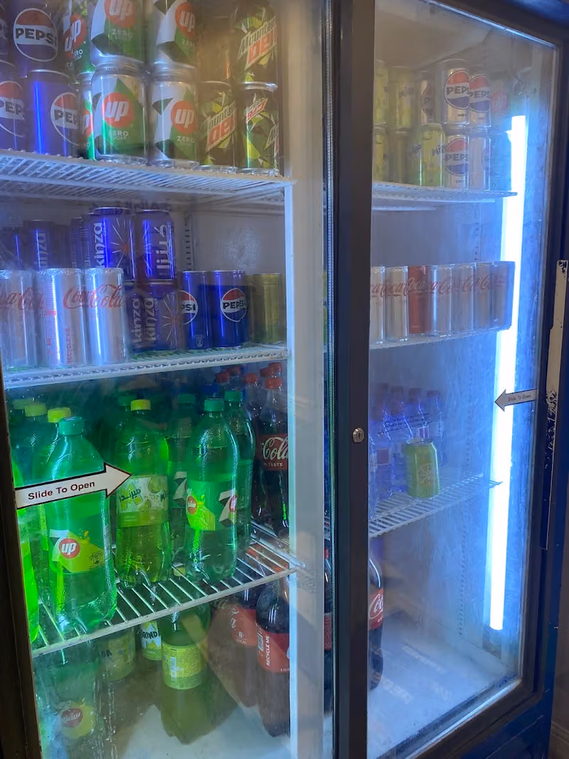 مطعم كبسة الطاهي المميزه