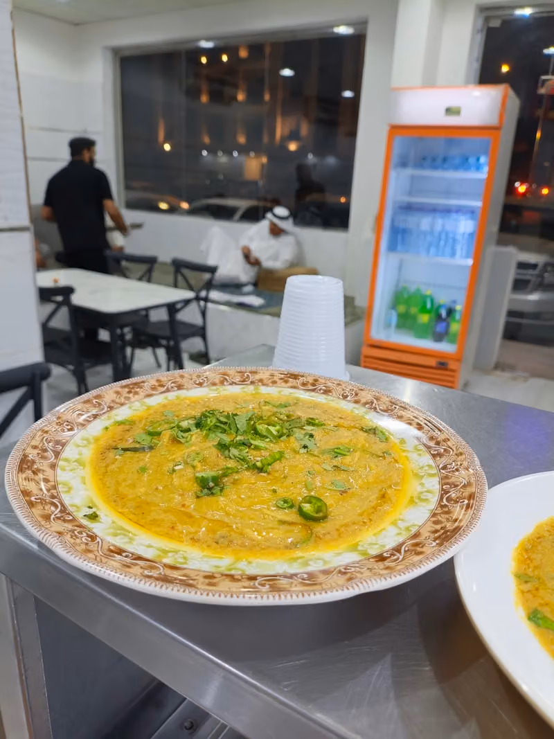 مطعم کشمیر روز