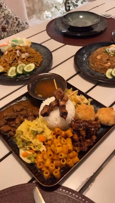 مطعم لاونج بلبل Bulbul Restaurant & Lounge