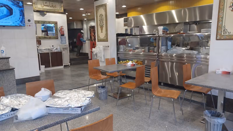مطعم لحظات شامية