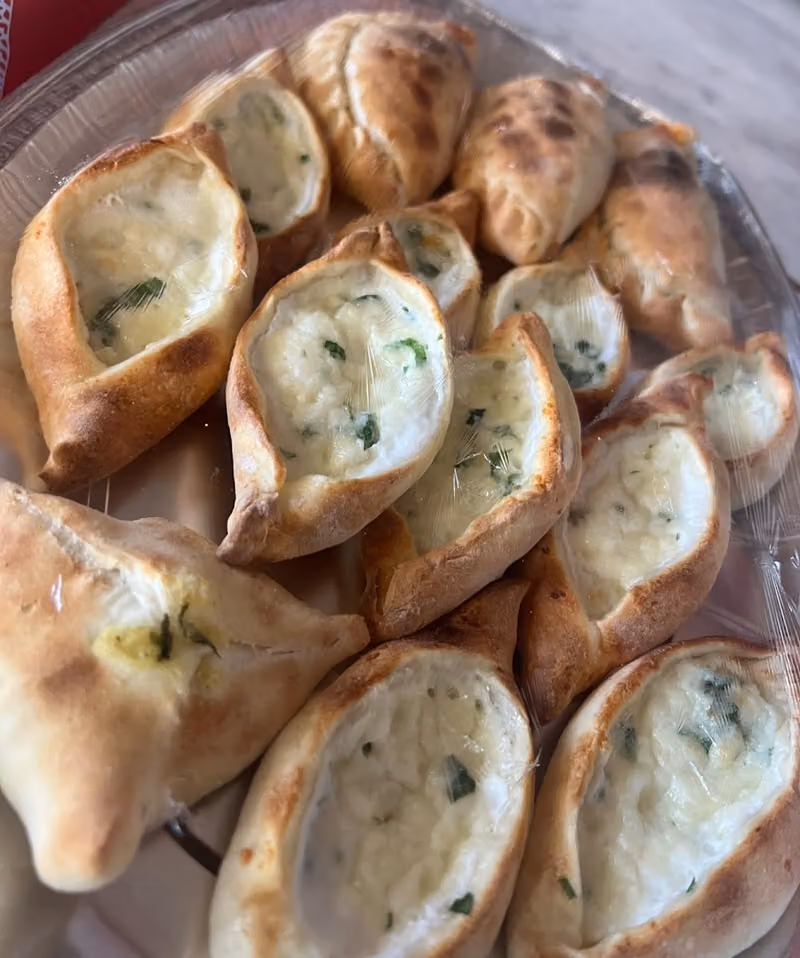 مطعم لحظات شامية