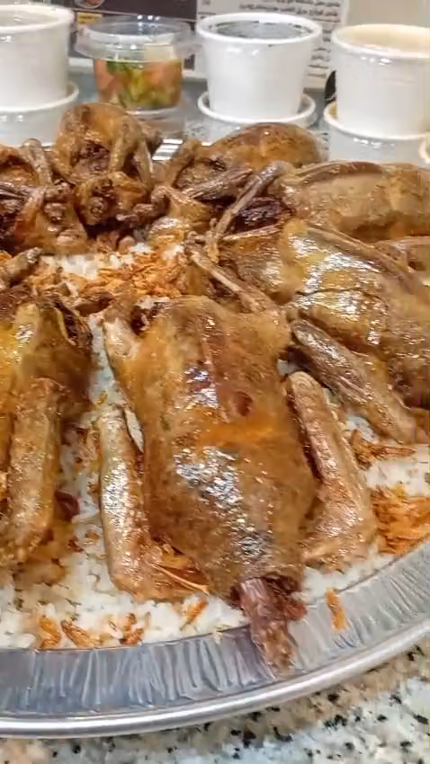 مطعم لمه القاهرة 2للأكلات المصريه