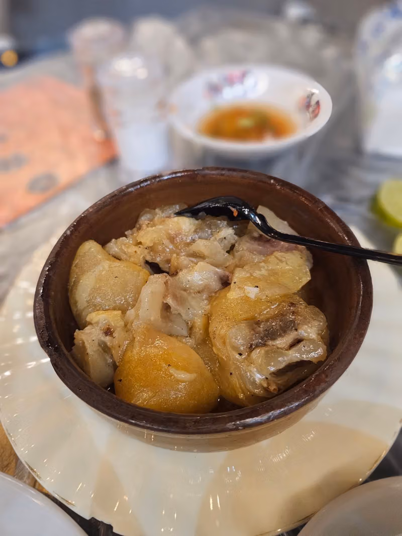 مطعم لمسة مصرية
