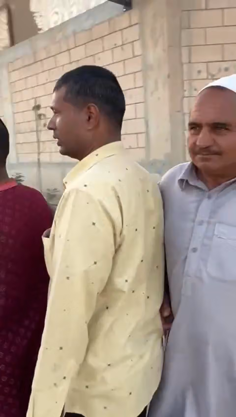 مطعم لوز الشمال البخاري