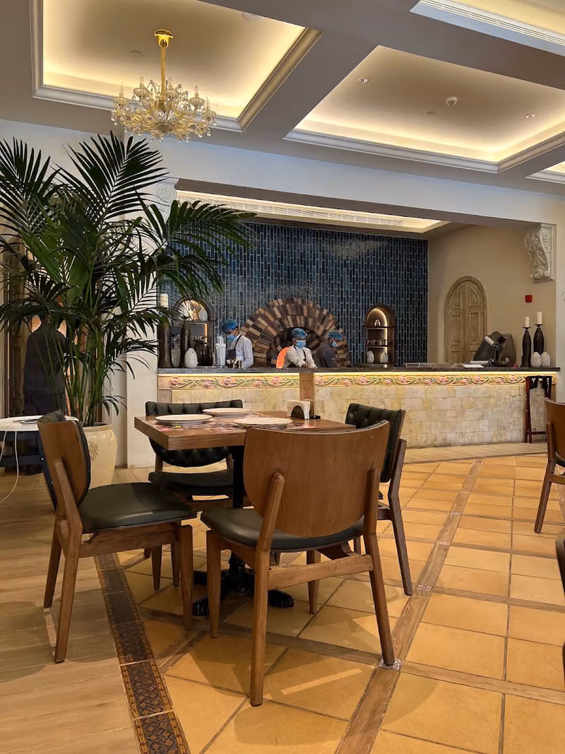 مطعم ماء ورد Ma Ward restaurant