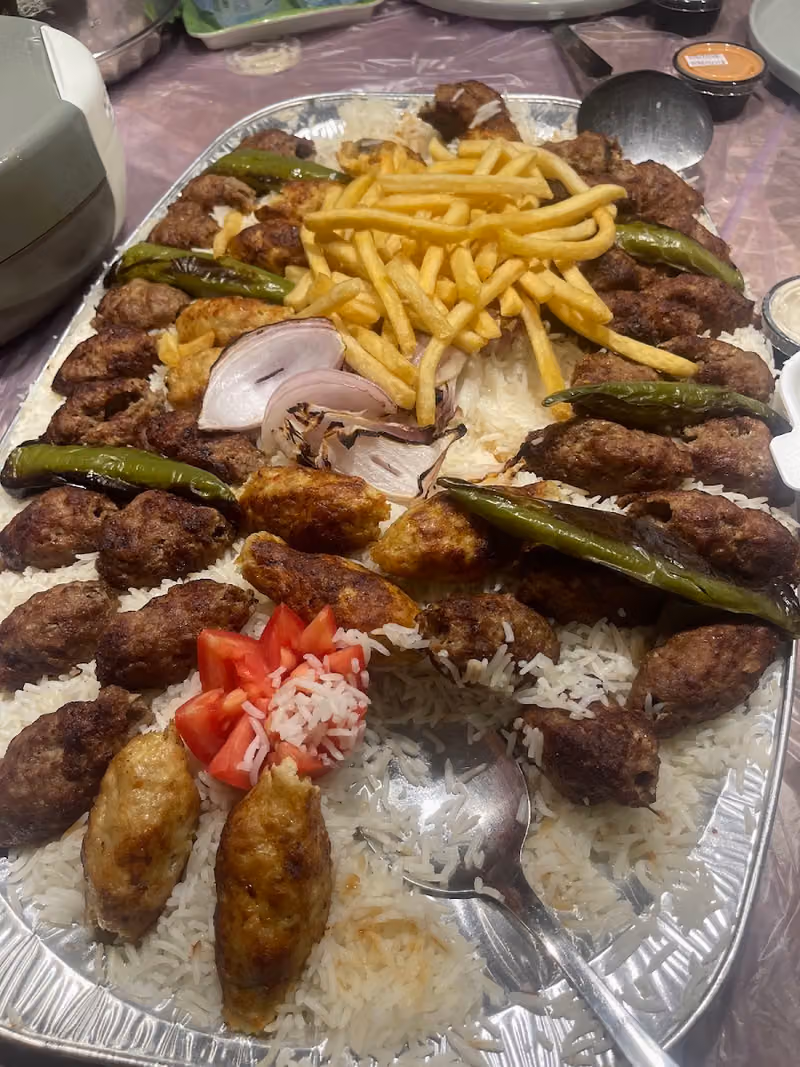 مطعم مبشور و تنور