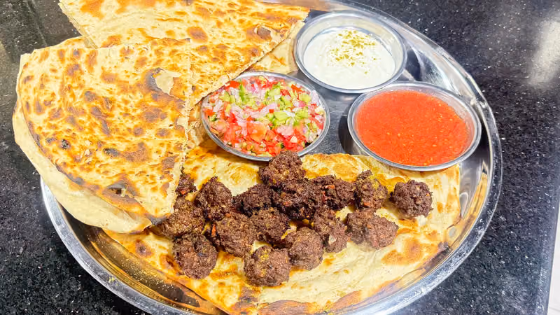 مطعم مضغوط بساتين الرياحين