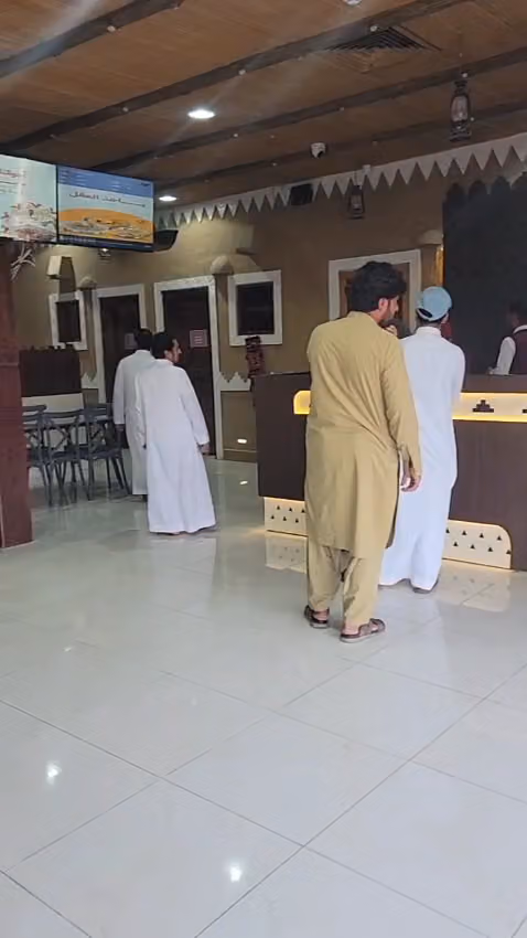 مطعم مضغوط نثري