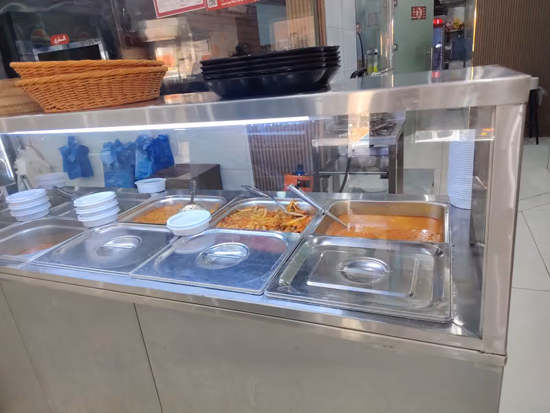 مطعم مذاق الرز البخاري