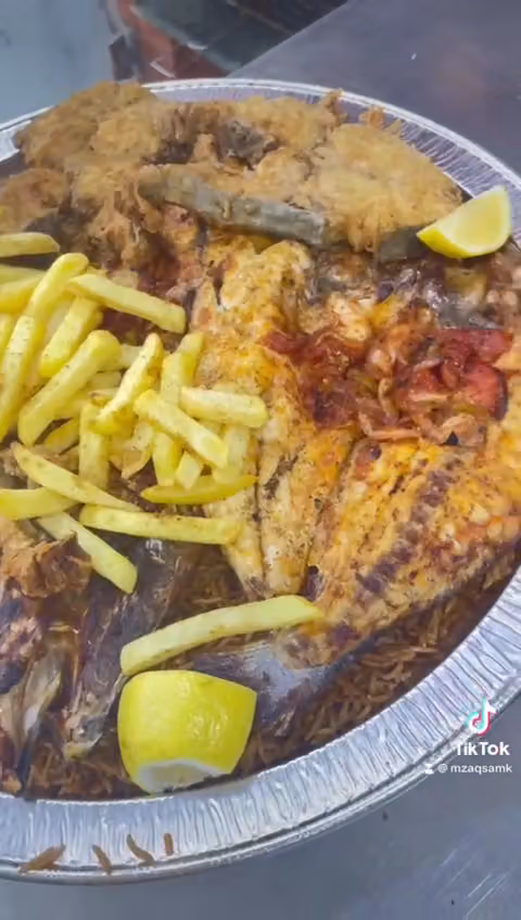 مطعم مذاق السمك
