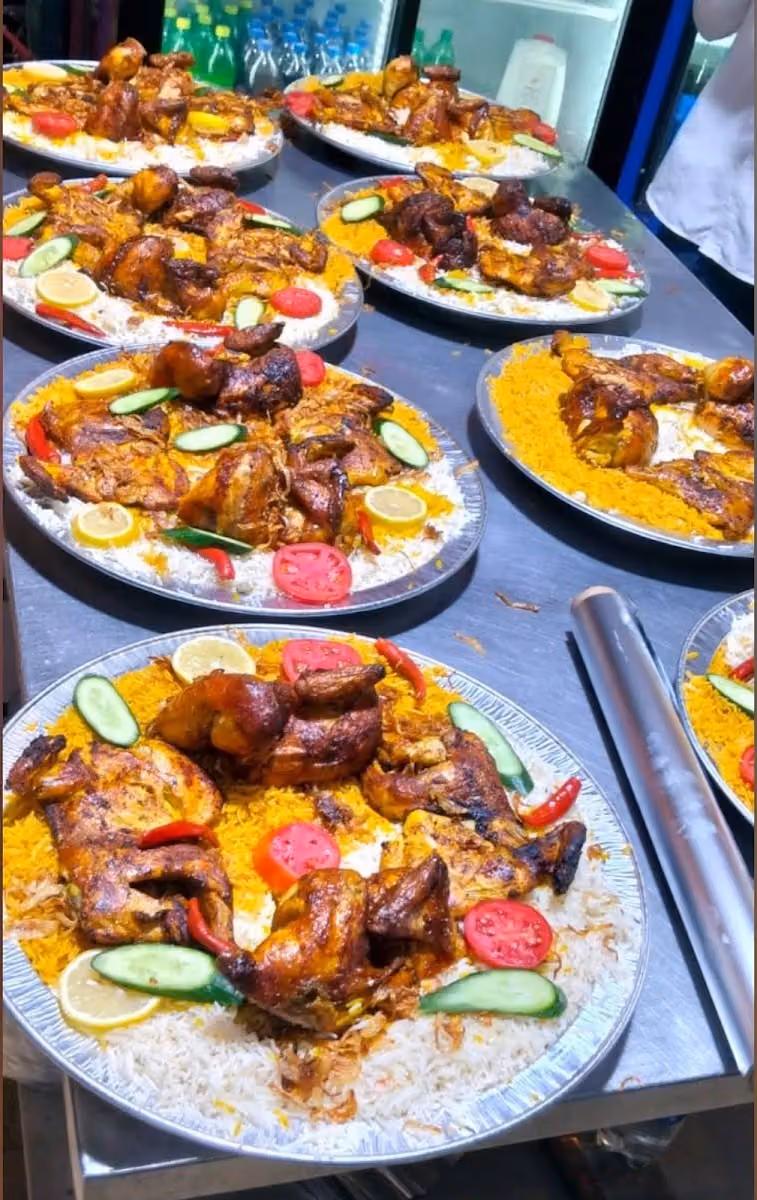 مطعم منور