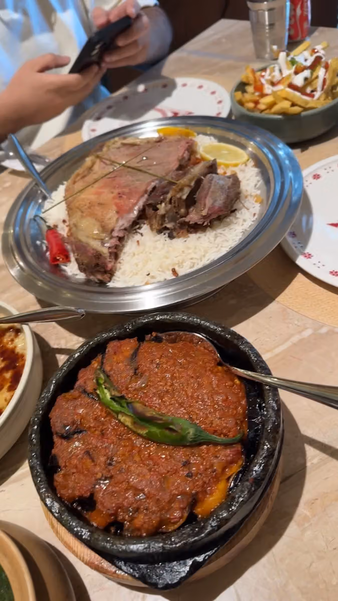مطعم مصنف للأكلات الجازانية