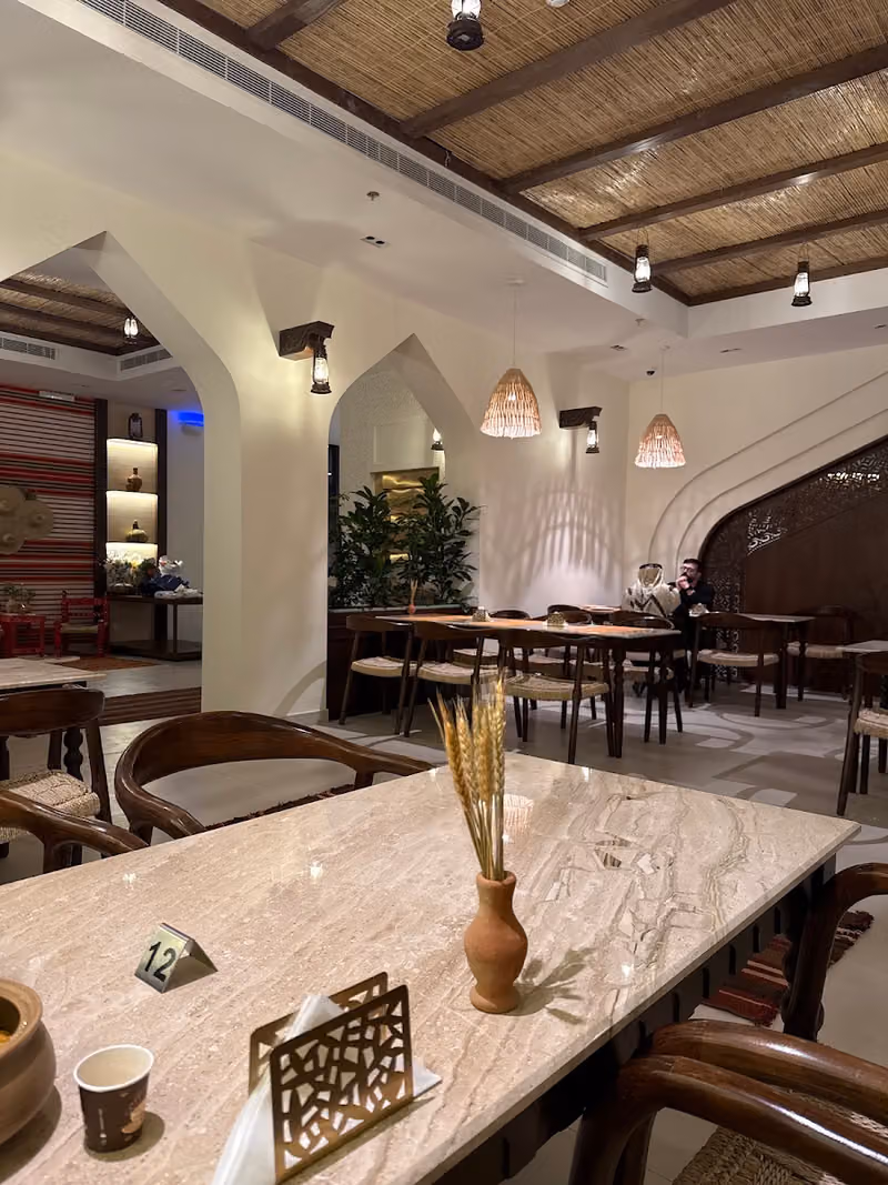 مطعم مصنف للأكلات الجازانية