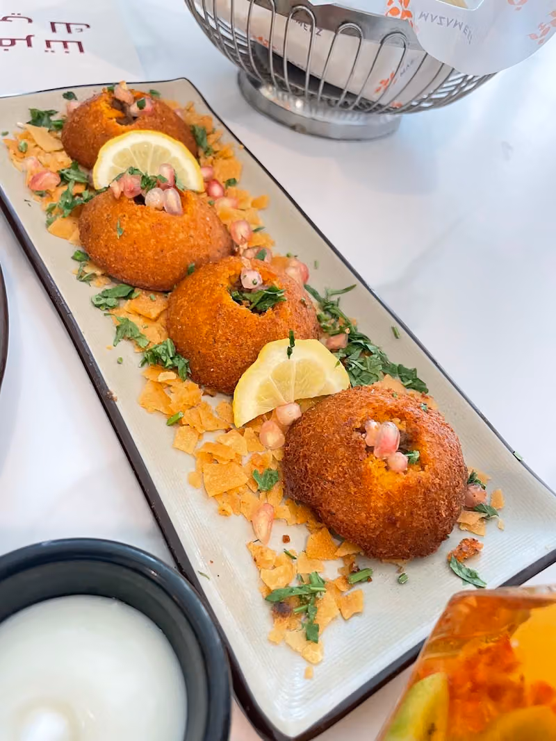 مطعم مزاميز