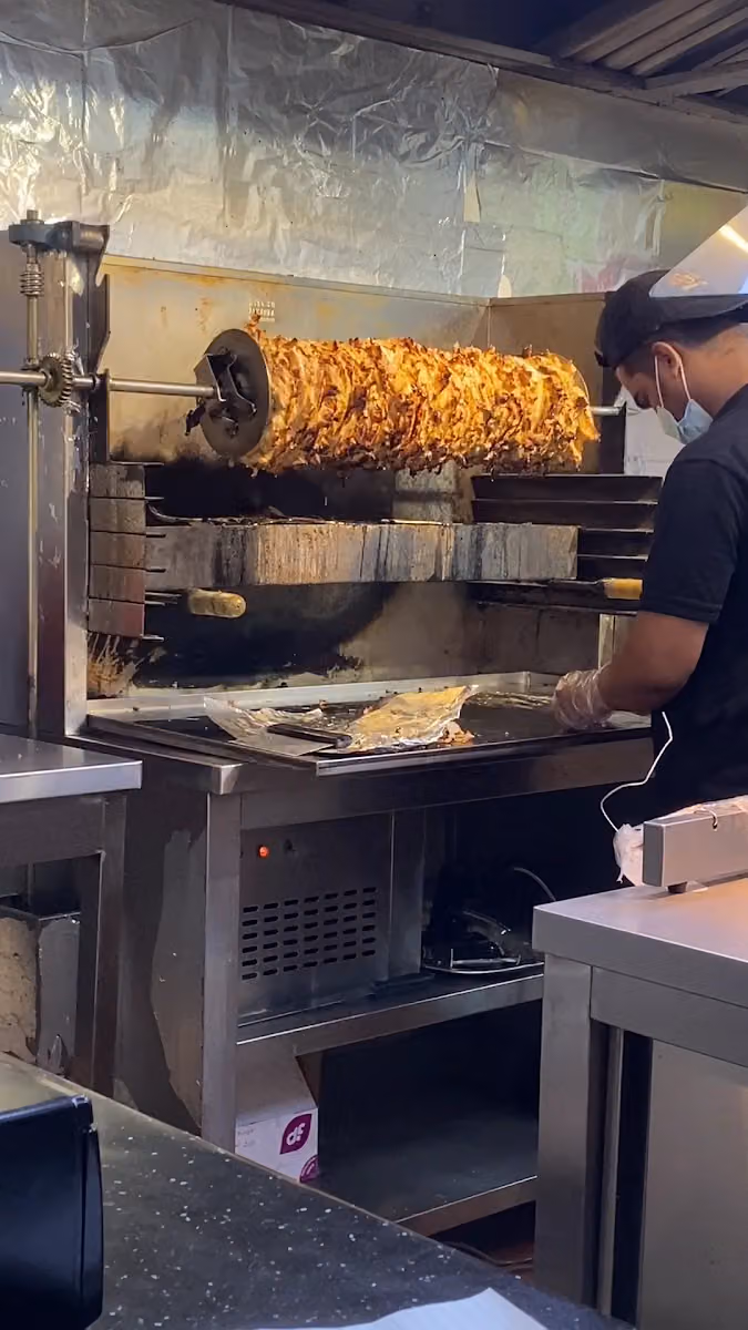 مطعم نكهة ولذة
