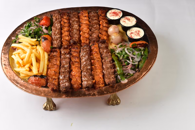مطعم نور الهنا ٣ حي القيروان